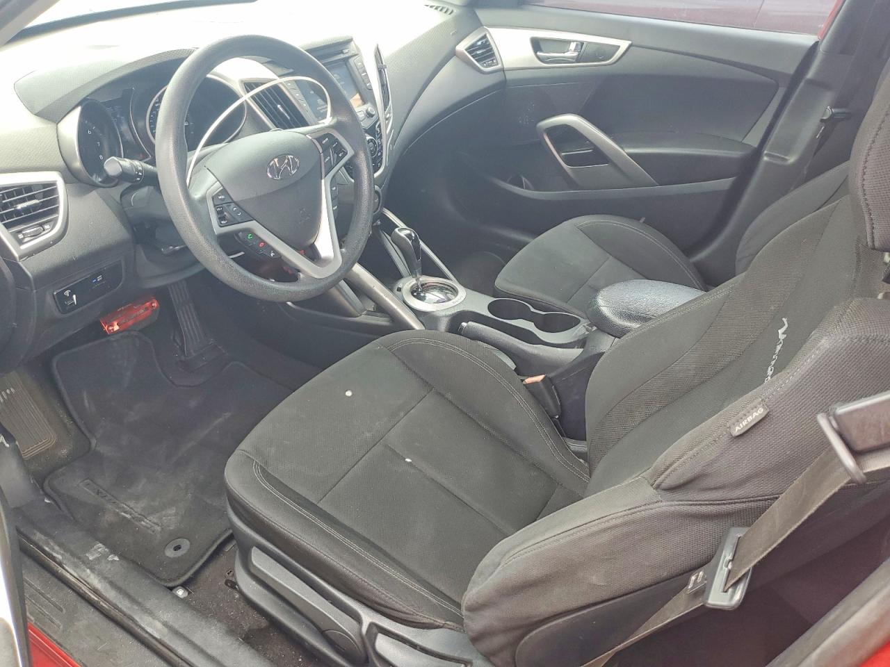 2016 HYUNDAI VELOSTER BASE photo 15