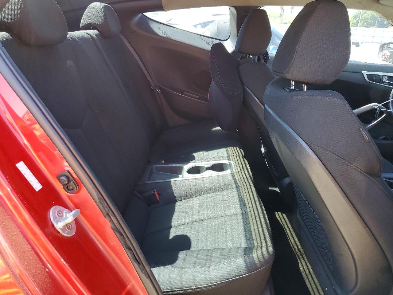 2016 HYUNDAI VELOSTER BASE photo 21