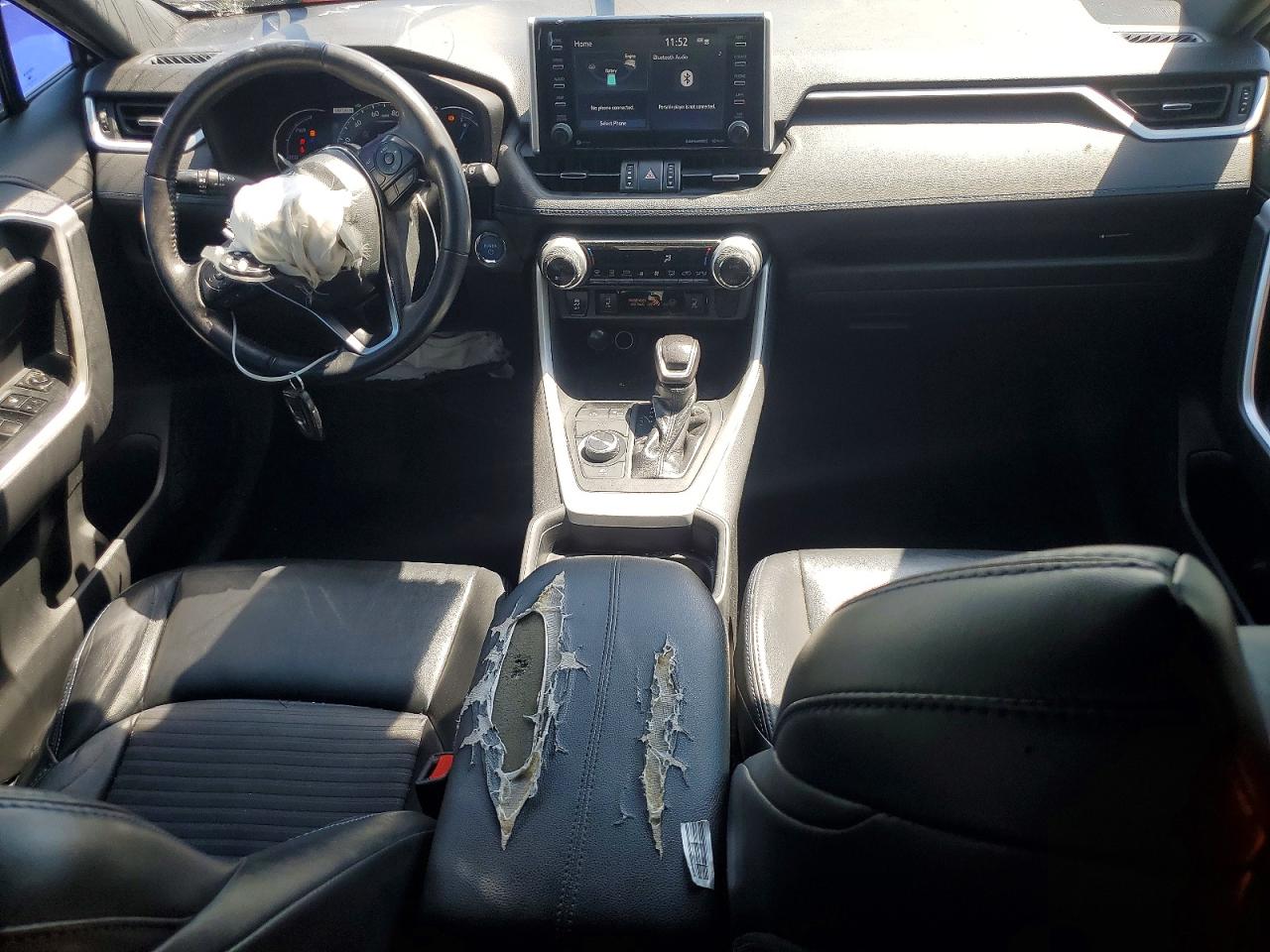 2021 TOYOTA RAV4 XSE photo 15