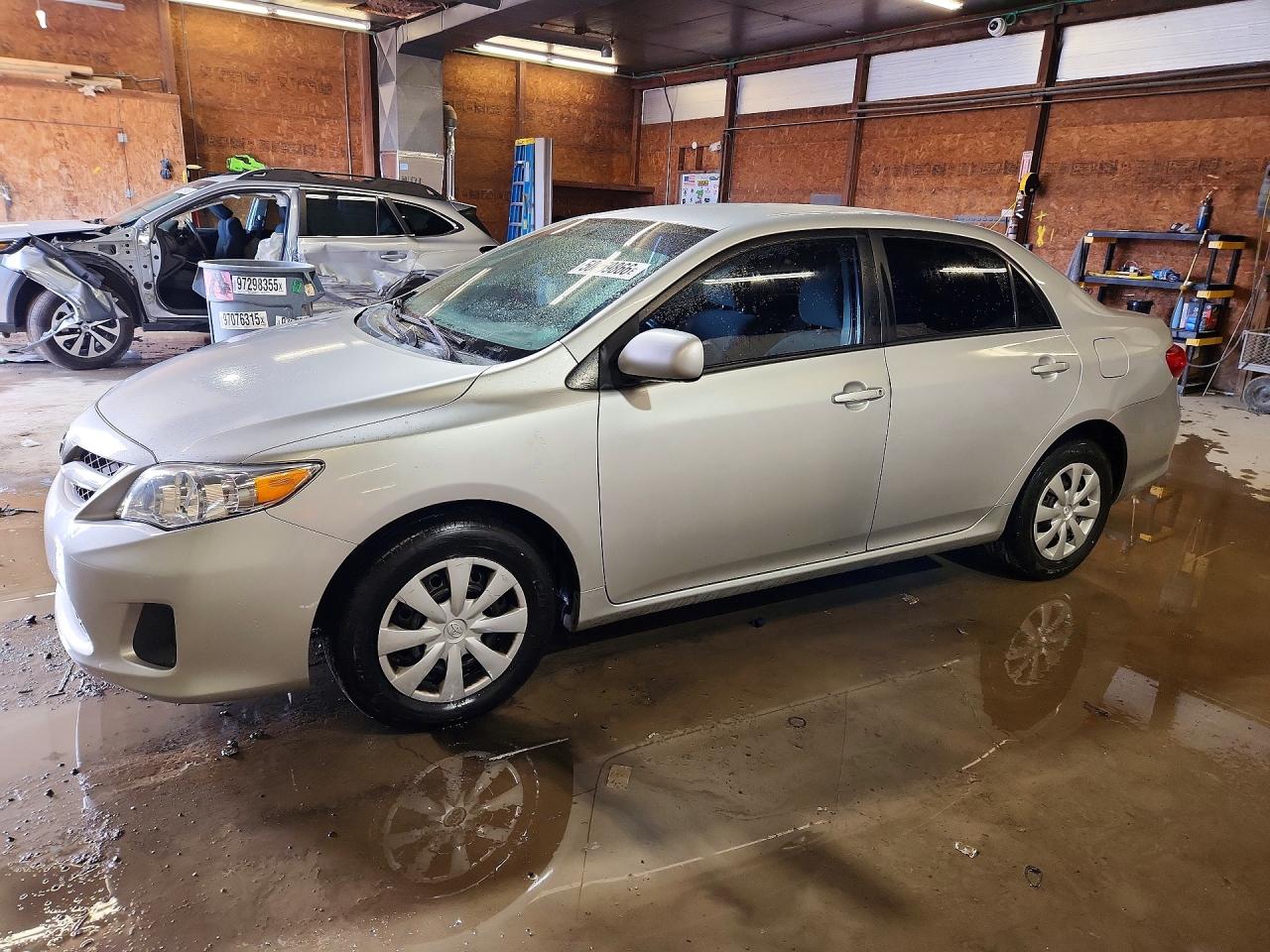 2011 TOYOTA COROLLA