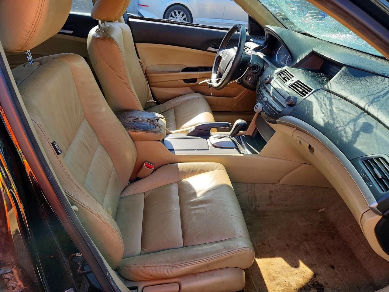 2012 HONDA ACCORD SE photo 19