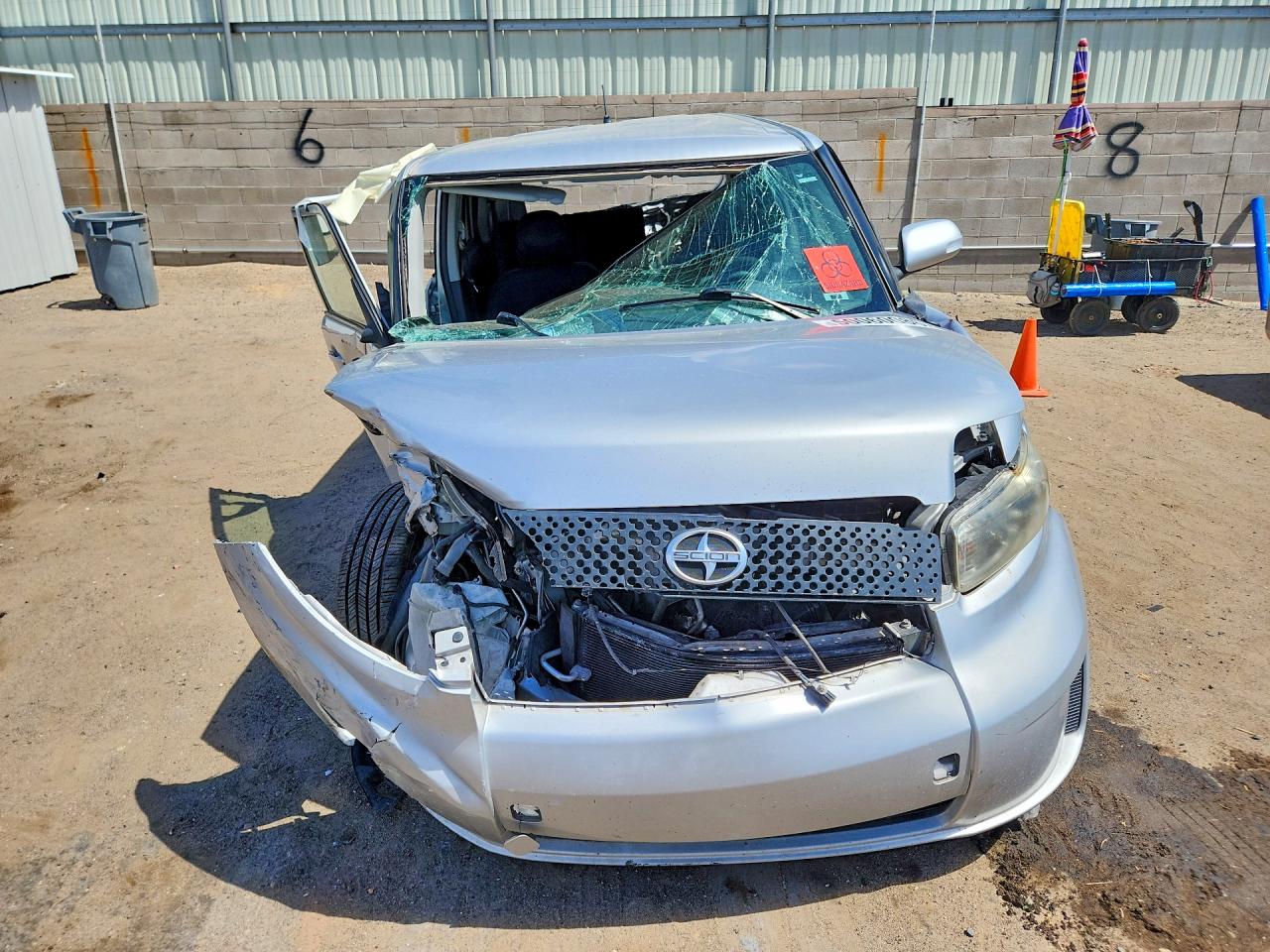 2010 TOYOTA SCION XB photo 9
