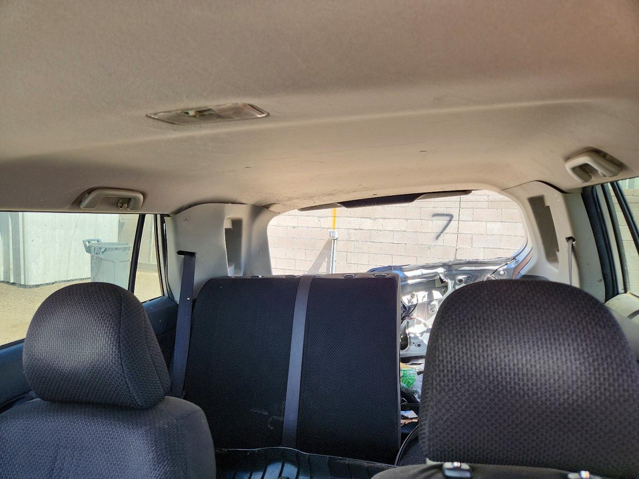 2010 TOYOTA SCION XB photo 19