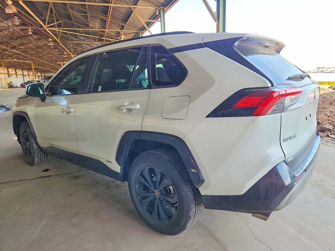 2024 TOYOTA RAV4 SE photo 2
