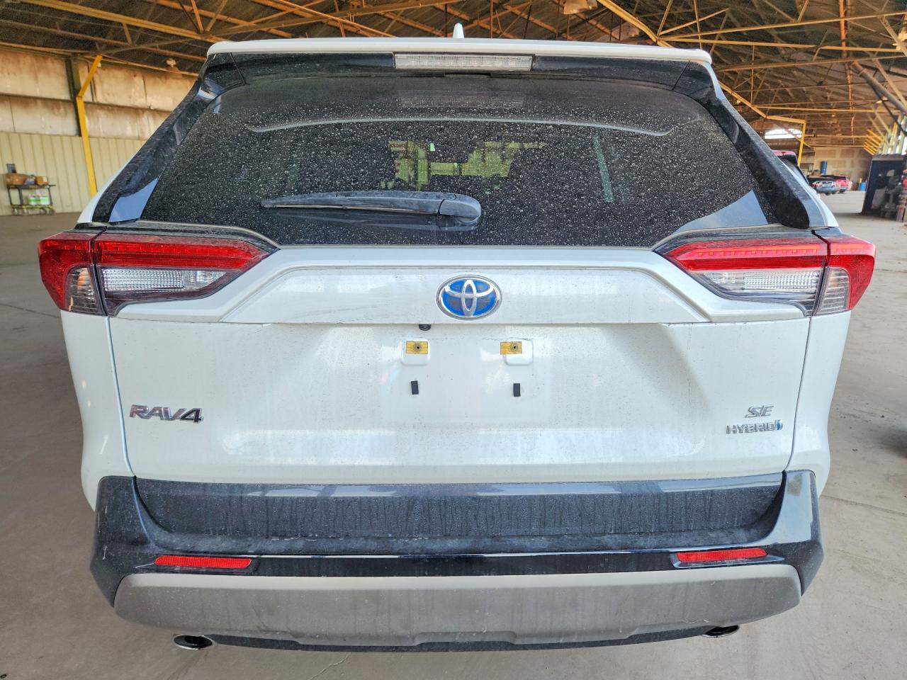 2024 TOYOTA RAV4 SE photo 6