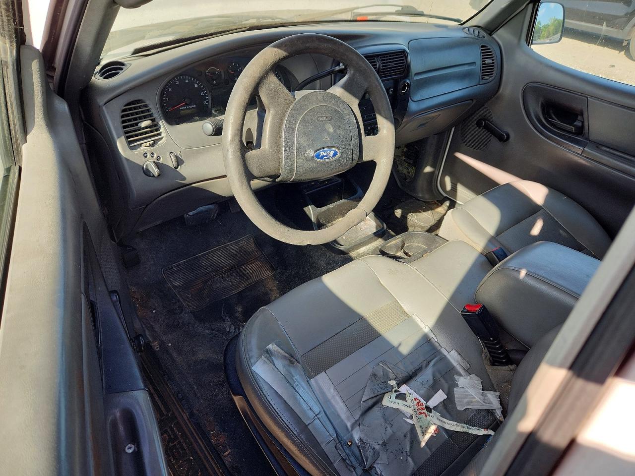 2004 FORD RANGER photo 15