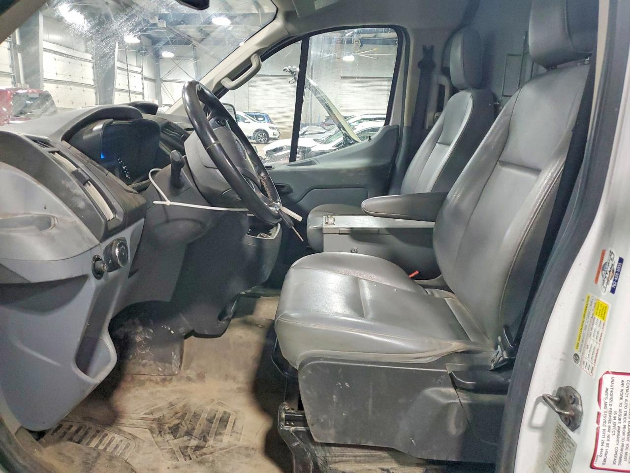 2017 FORD TRANSIT T-250 DELIVERY VAN photo 13