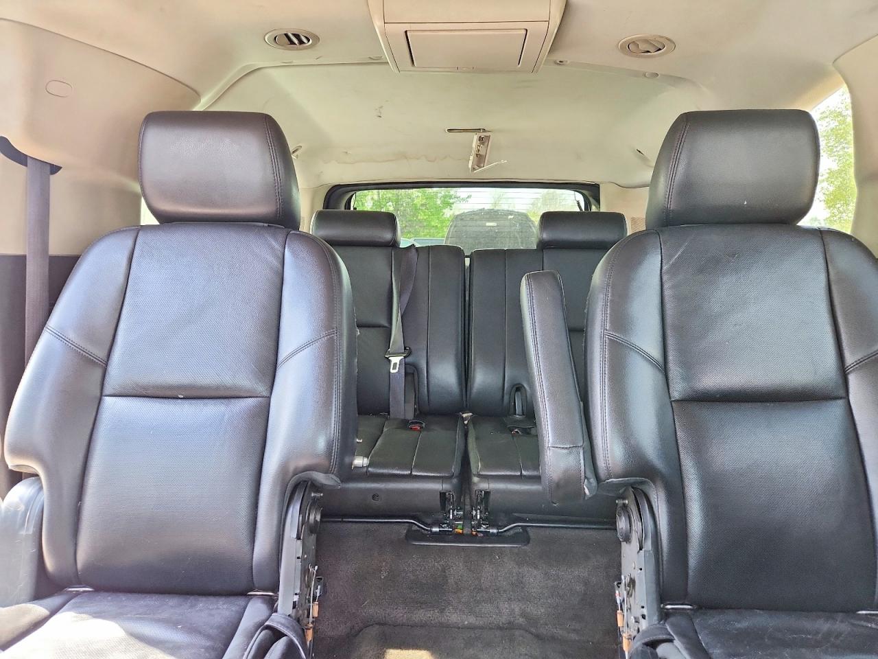 2013 CHEVROLET SUBURBAN K1500 LTZ photo 19