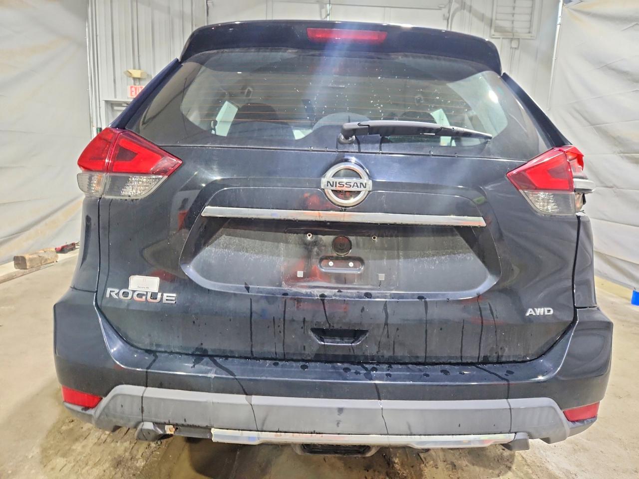 2017 NISSAN ROGUE S photo 11