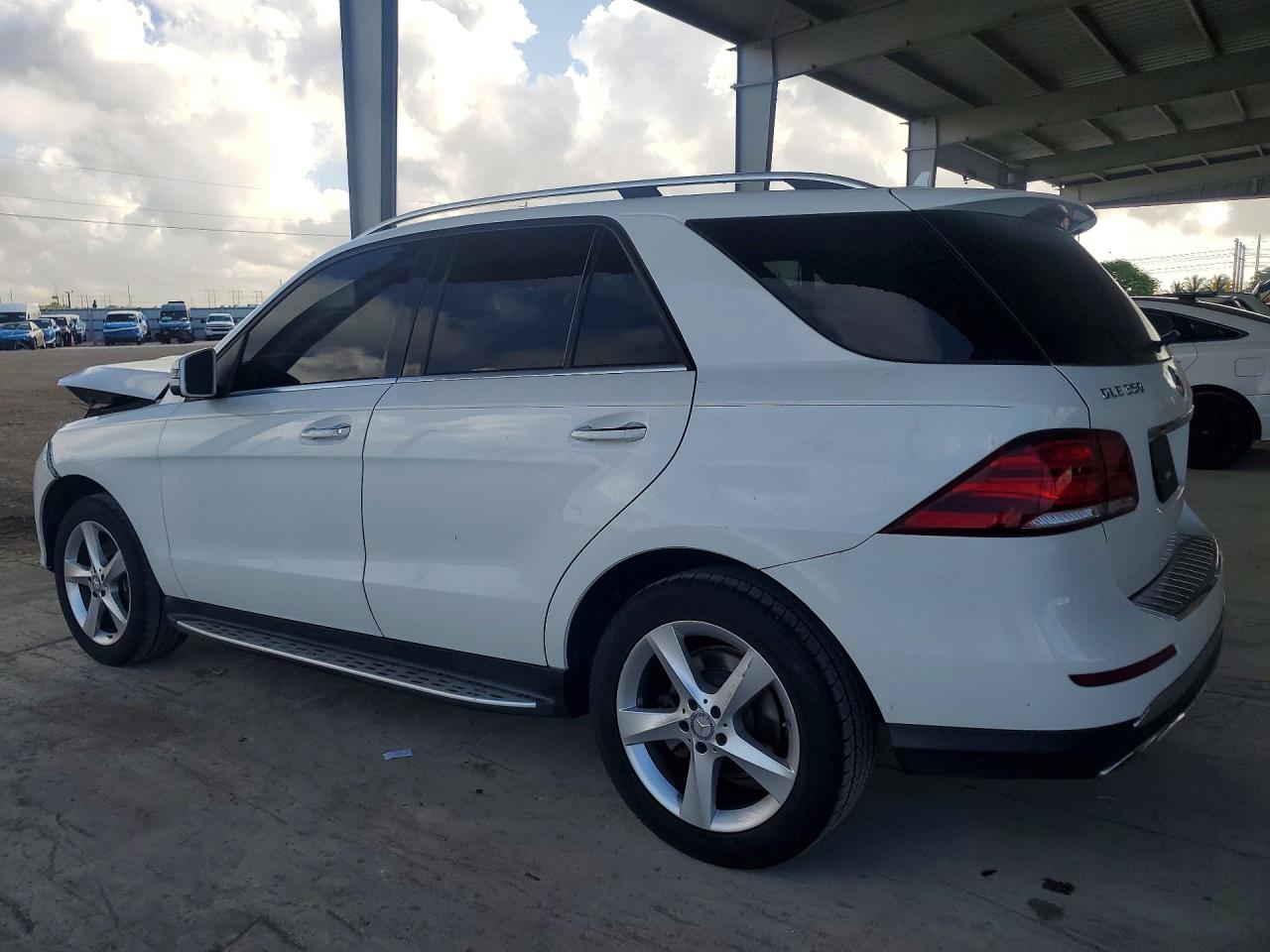 2016 MERCEDES-BENZ GLE 350 4MATIC photo 3