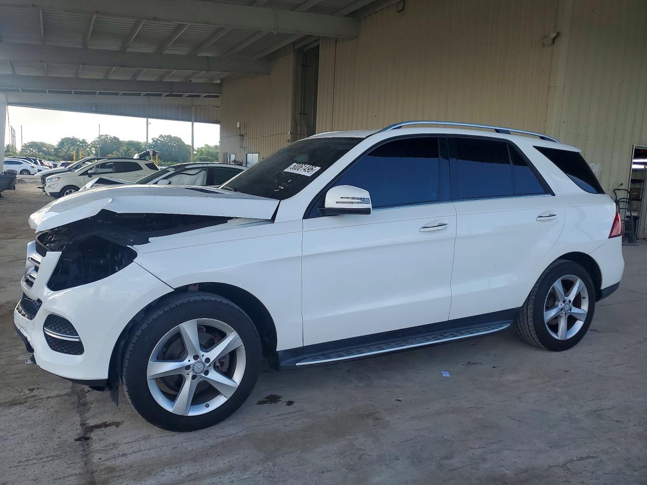 2016 MERCEDES-BENZ GLE