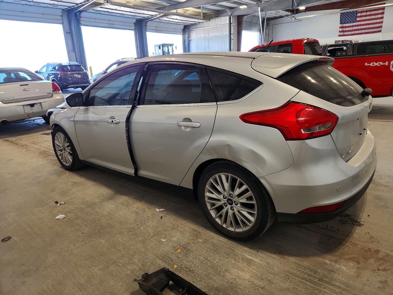 2015 FORD FOCUS TITANIUM photo 4