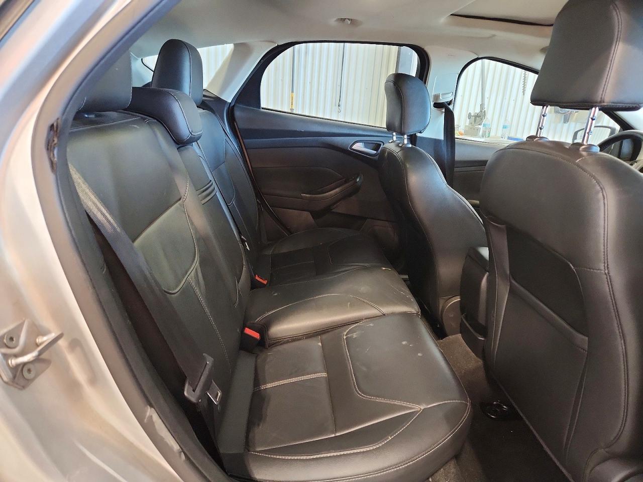 2015 FORD FOCUS TITANIUM photo 28