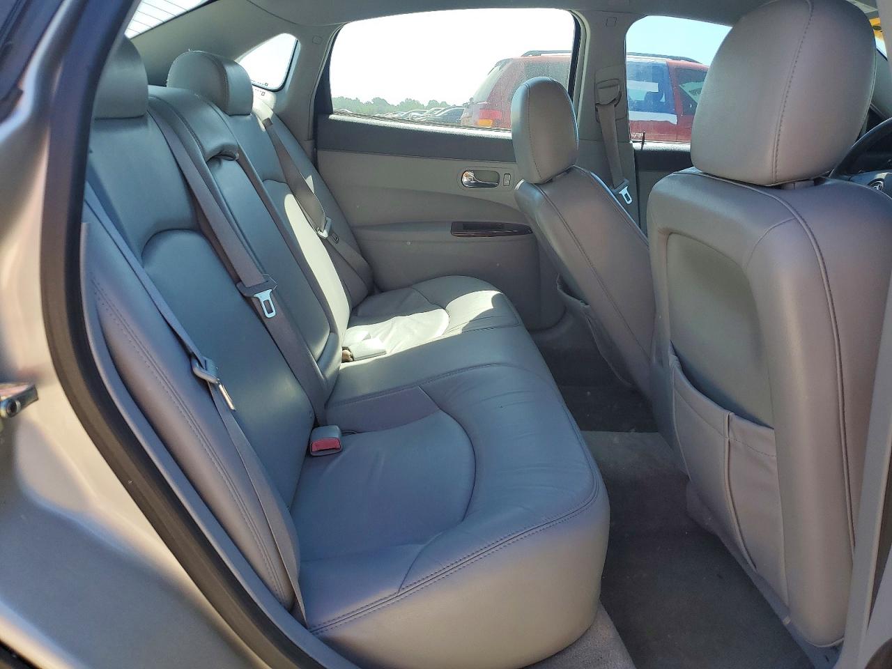 2007 BUICK LACROSSE photo 19