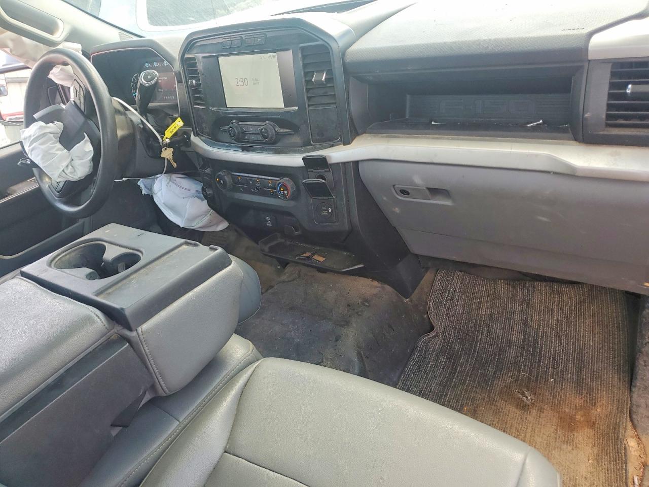 2022 FORD F150 photo 15