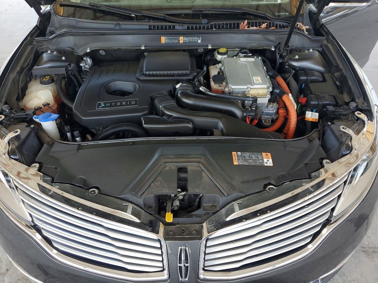 2016 LINCOLN MKZ HYBRID photo 11