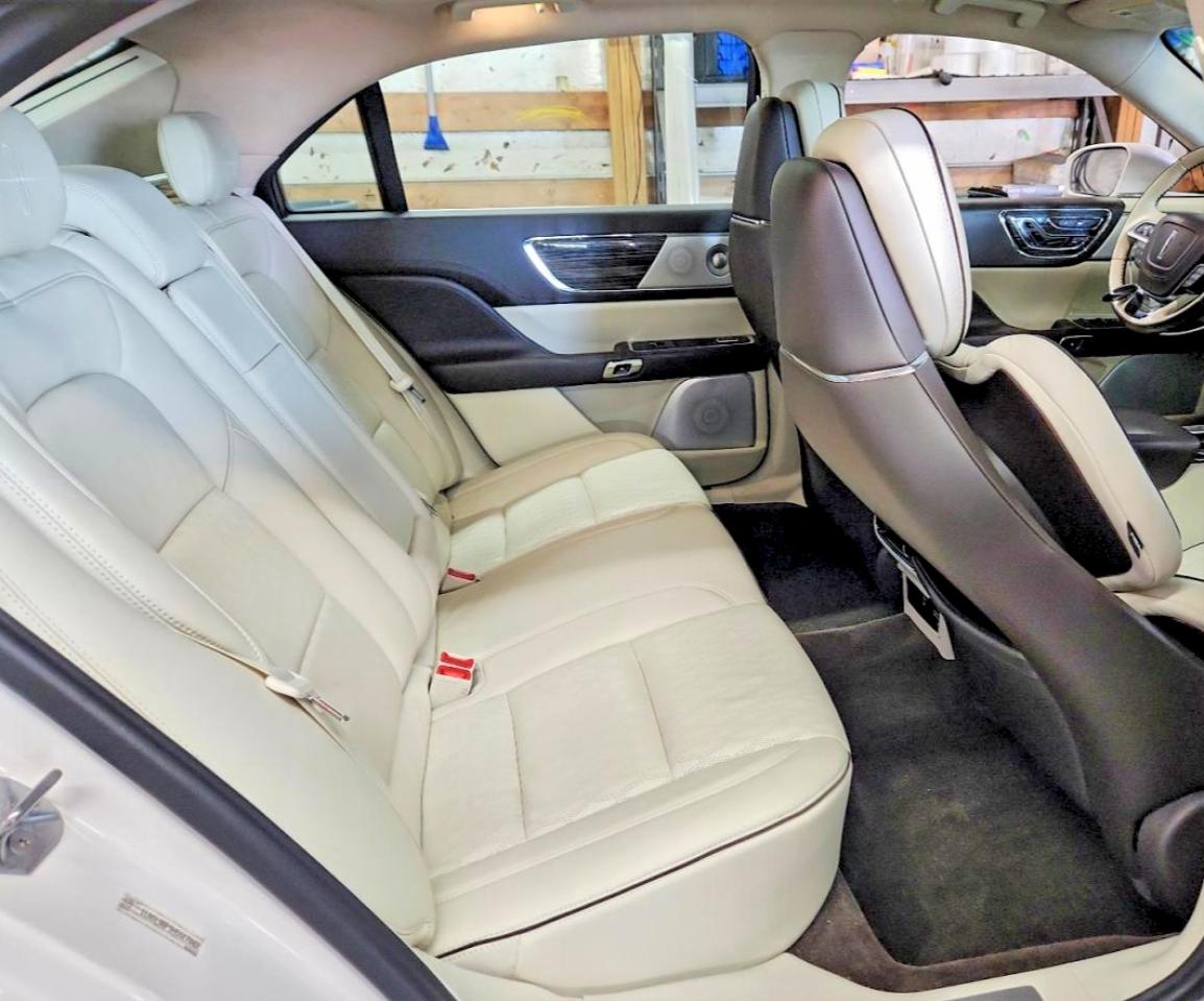 2017 LINCOLN CONTINENTAL BLACK LABEL photo 28