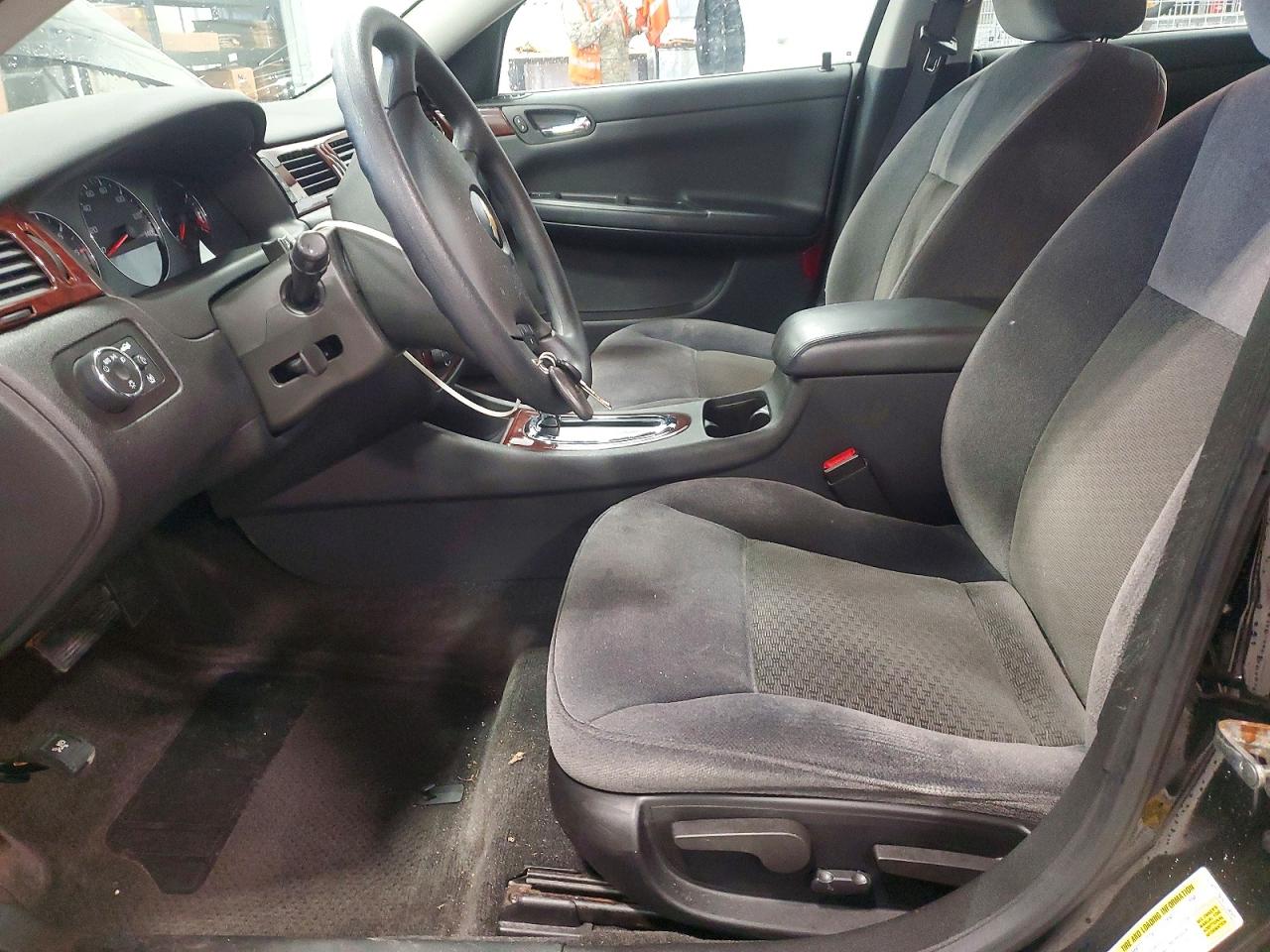 2009 CHEVROLET IMPALA 1LT photo 13