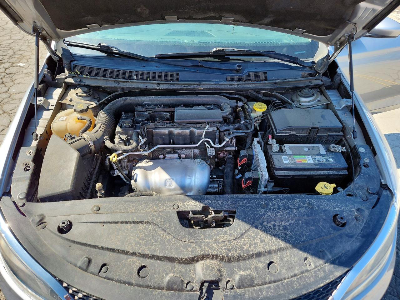 2015 CHRYSLER 200 LIMITED photo 10