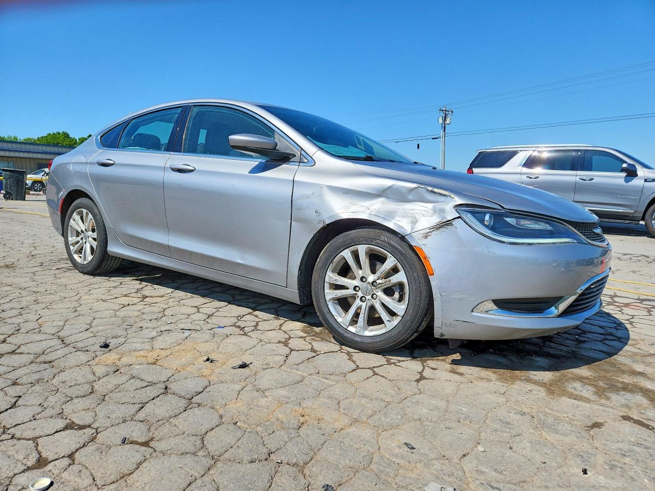 2015 CHRYSLER 200 LIMITED photo 3