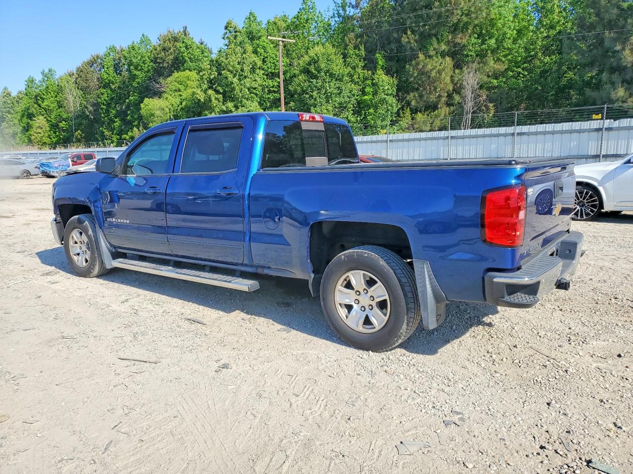 2016 CHEVROLET SILVERADO C1500 LT photo 2