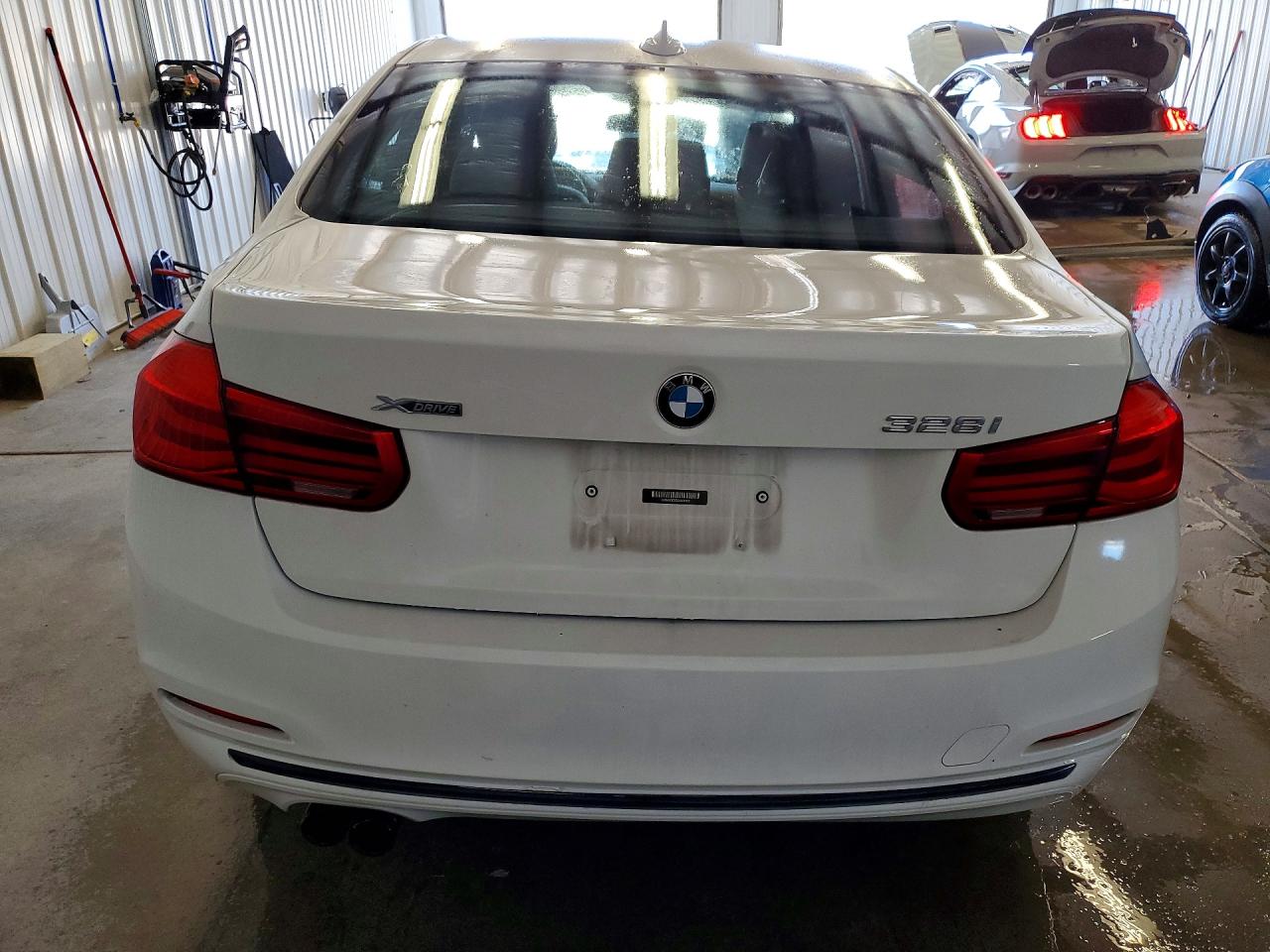 2016 BMW 328 XI SULEV photo 16