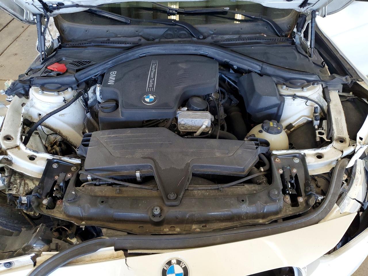 2016 BMW 328 XI SULEV photo 31
