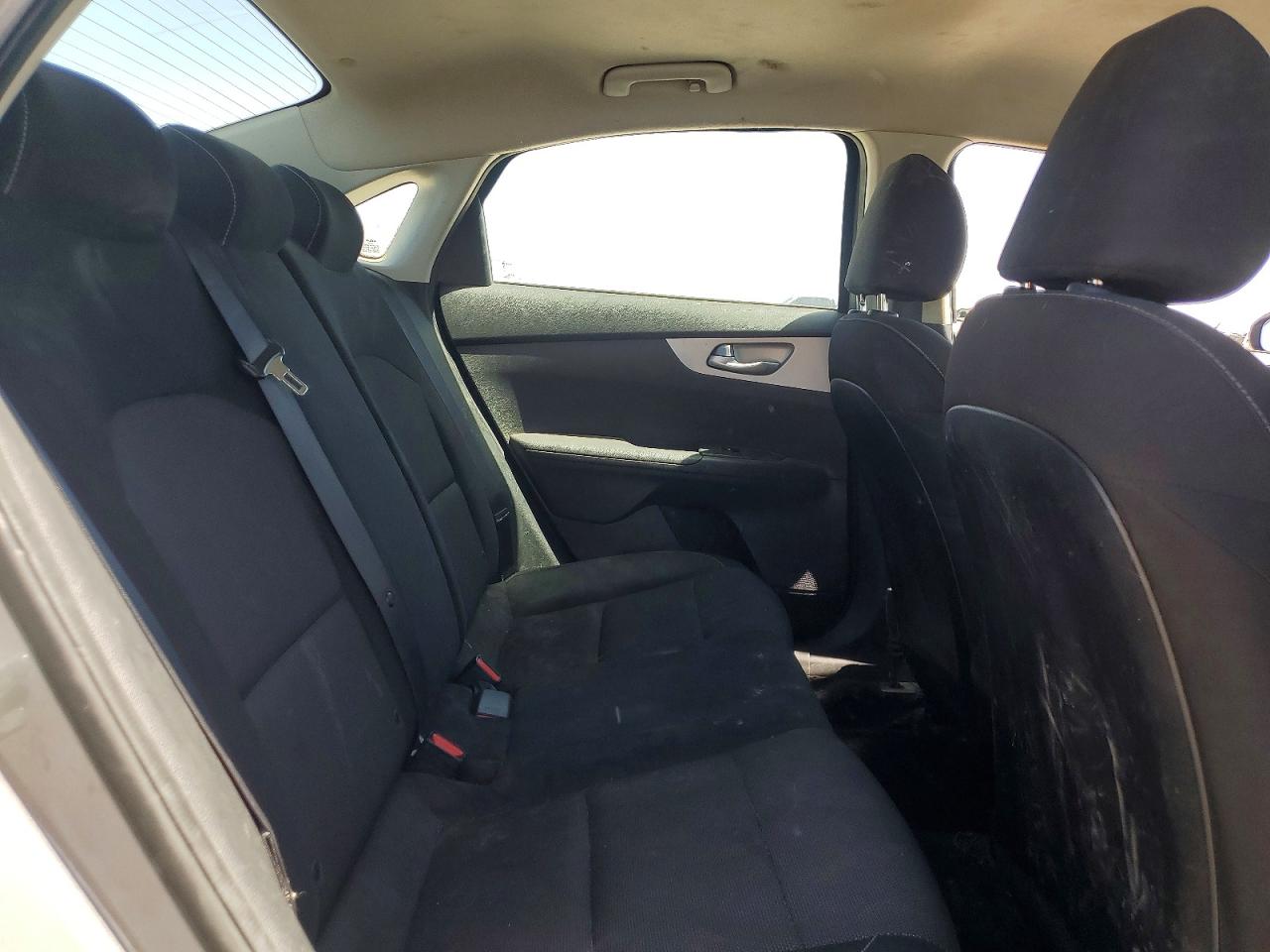 2023 KIA FORTE LXS photo 10