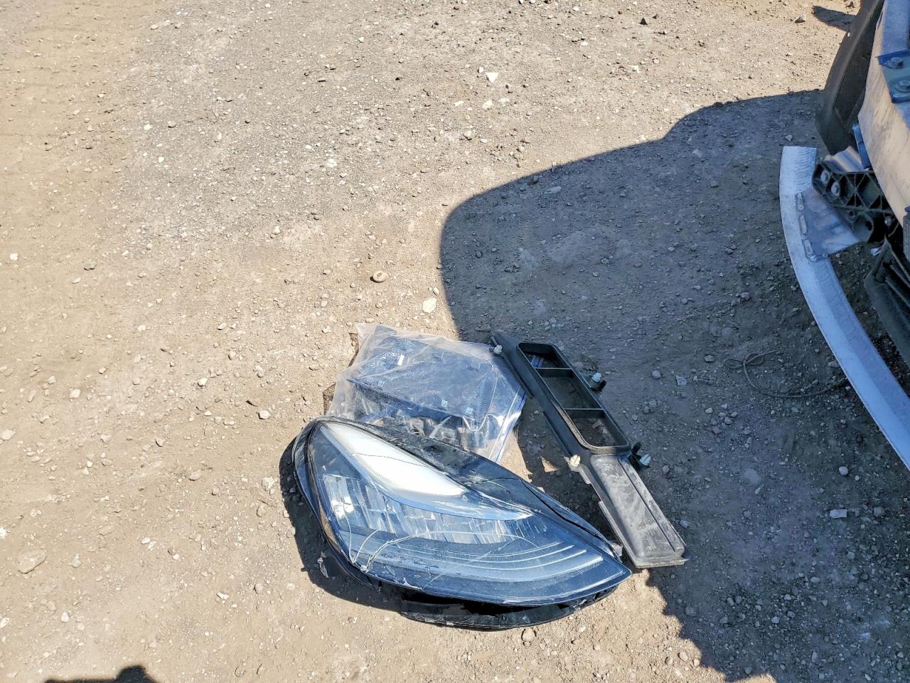 2018 TESLA MODEL 3 photo 34