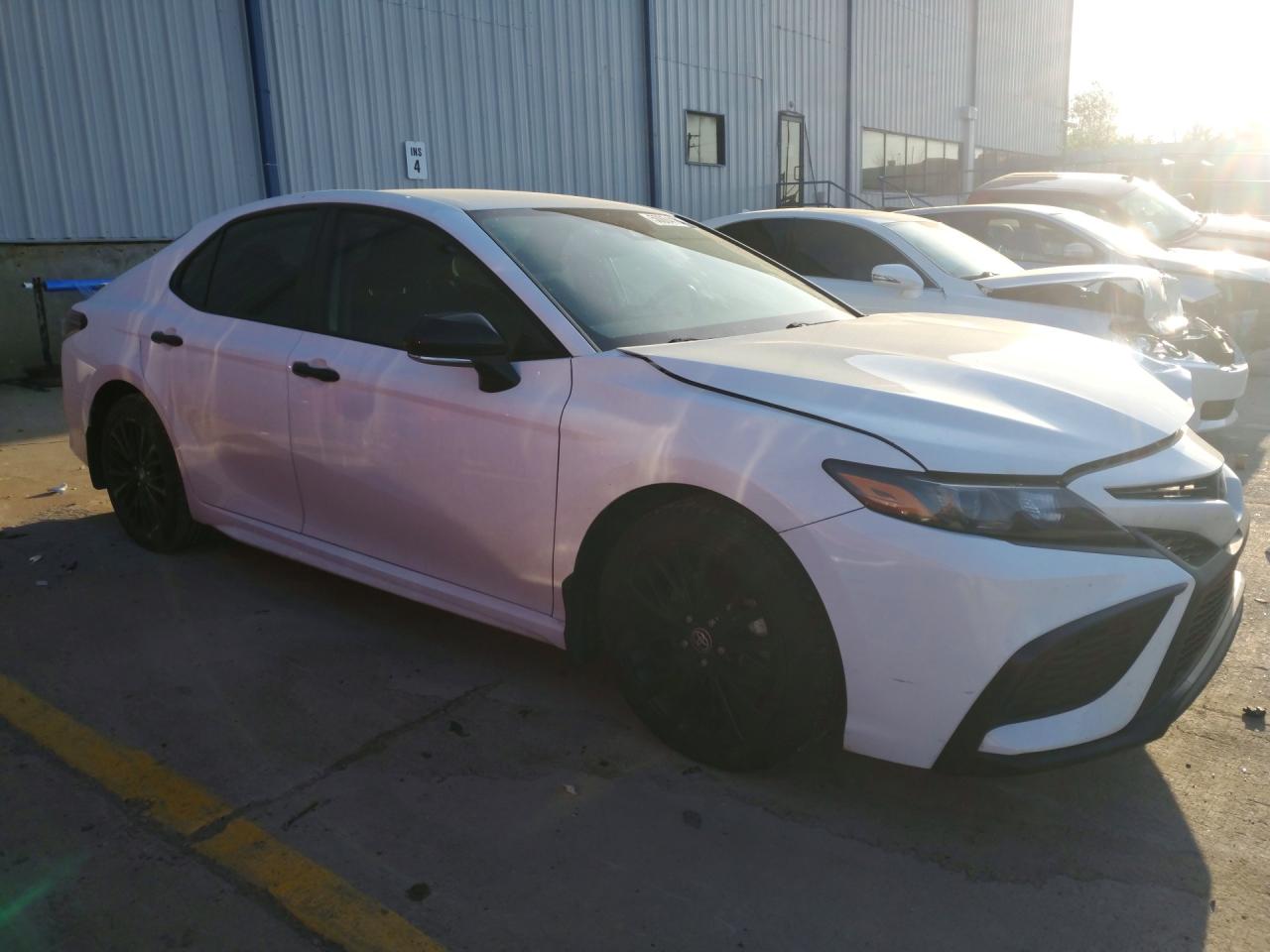 2021 TOYOTA CAMRY SE NIGHTSHADE photo 10