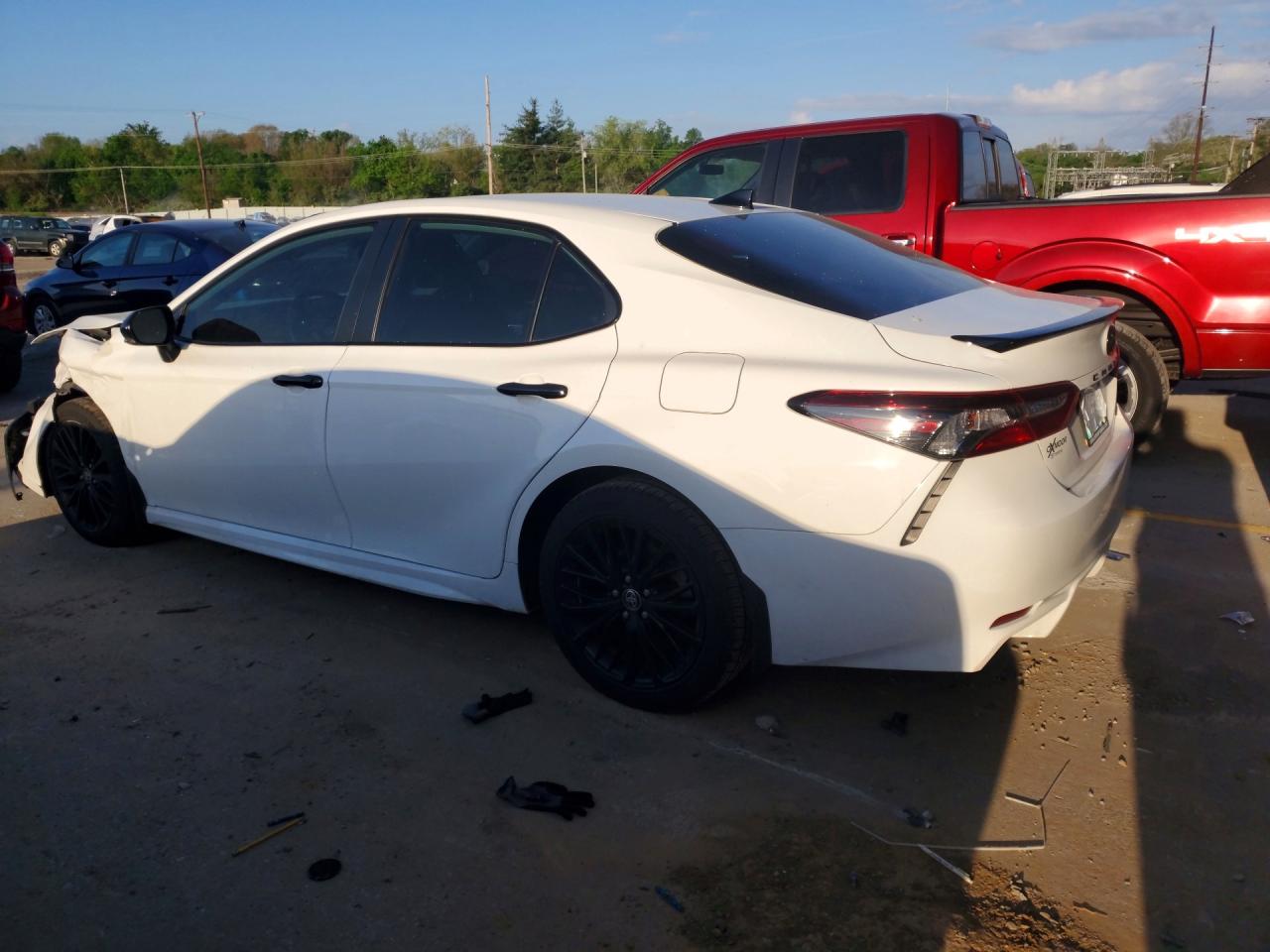 2021 TOYOTA CAMRY SE NIGHTSHADE photo 4