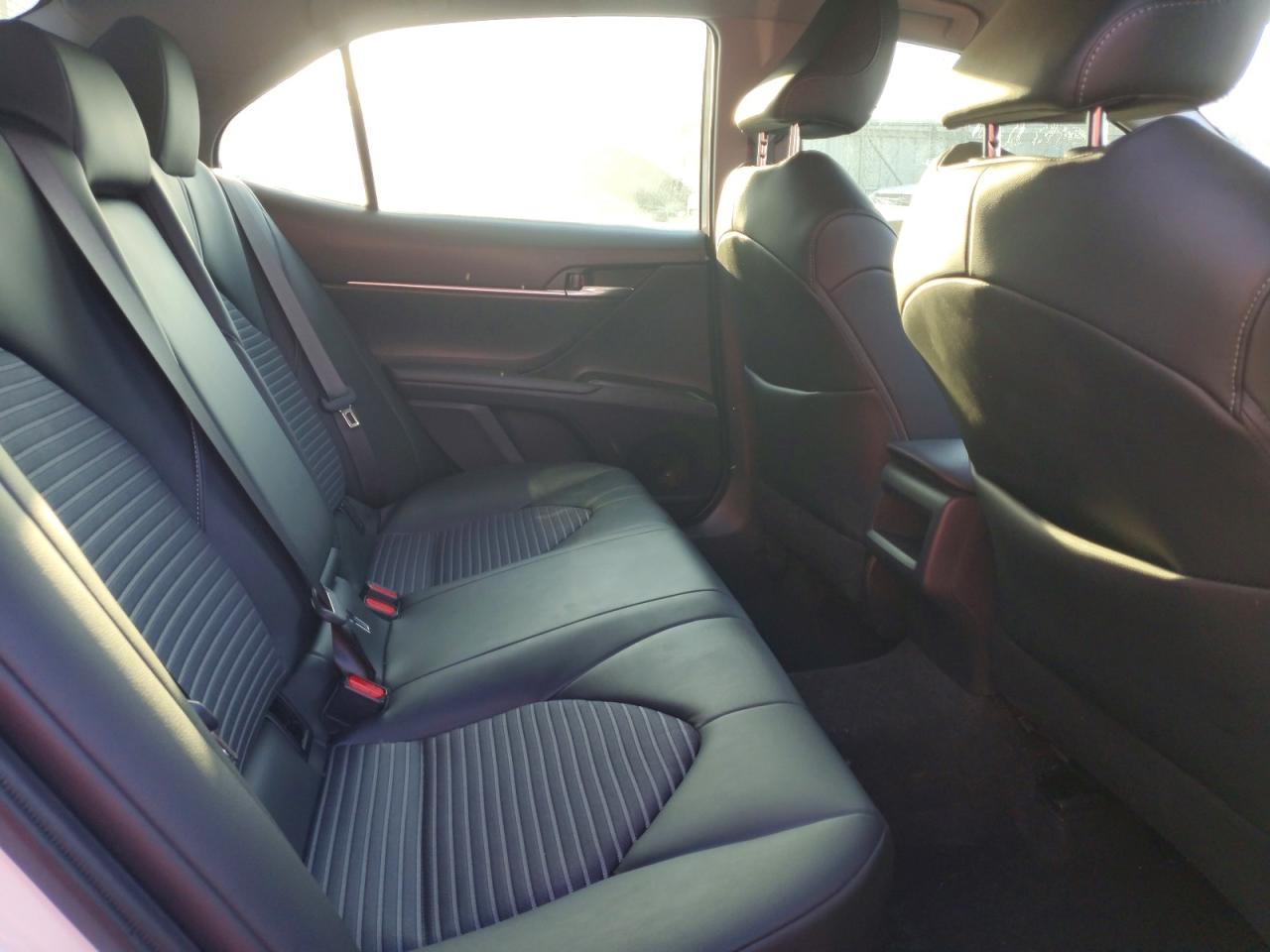 2021 TOYOTA CAMRY SE NIGHTSHADE photo 28