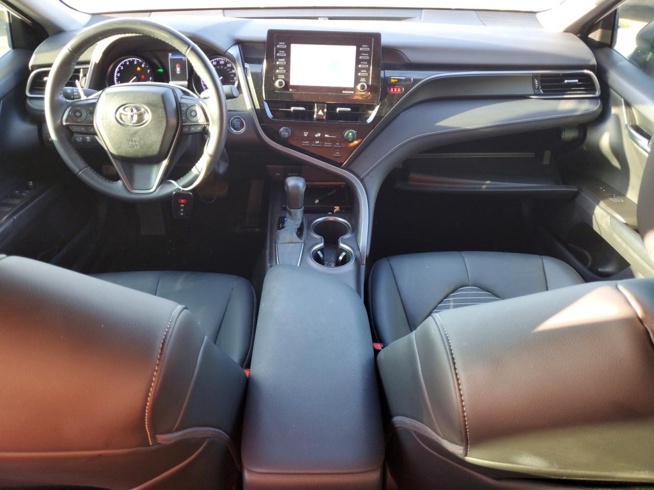 2021 TOYOTA CAMRY SE NIGHTSHADE photo 22