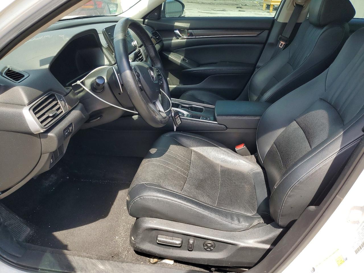 2018 HONDA ACCORD EXL photo 13