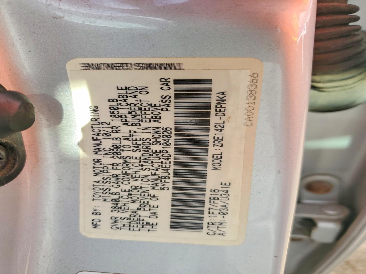 2013 TOYOTA COROLLA LE photo 23