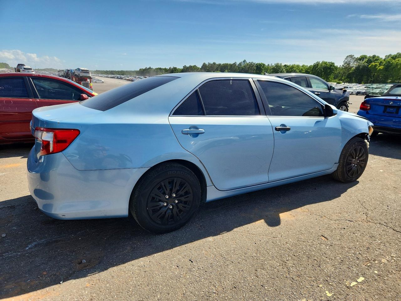 2013 TOYOTA CAMRY L photo 5