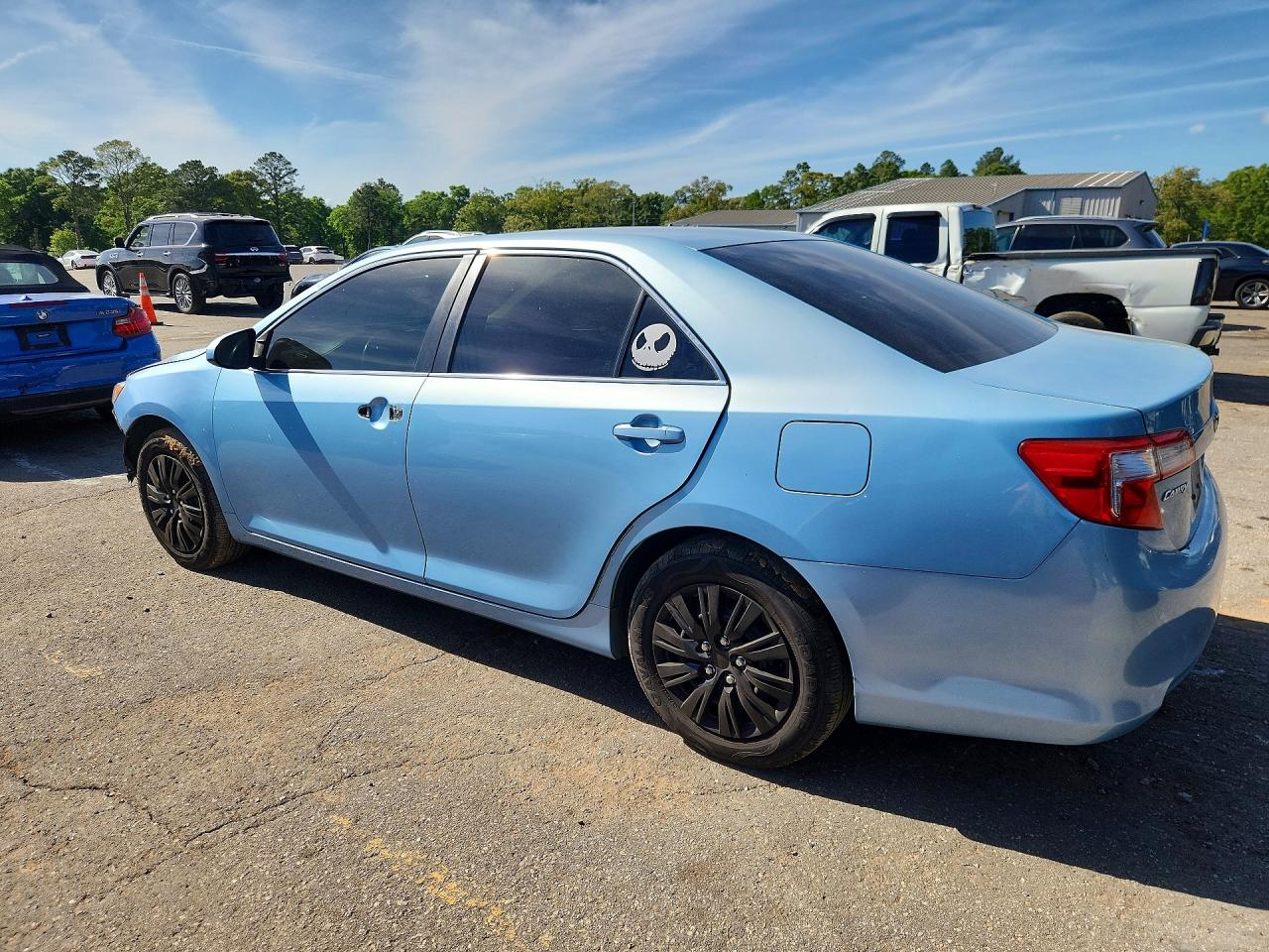 2013 TOYOTA CAMRY L photo 3