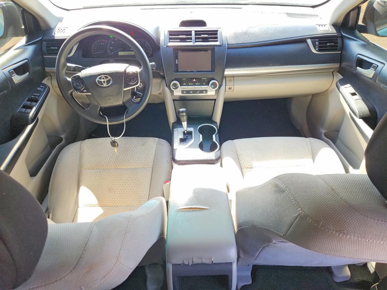 2013 TOYOTA CAMRY L photo 15
