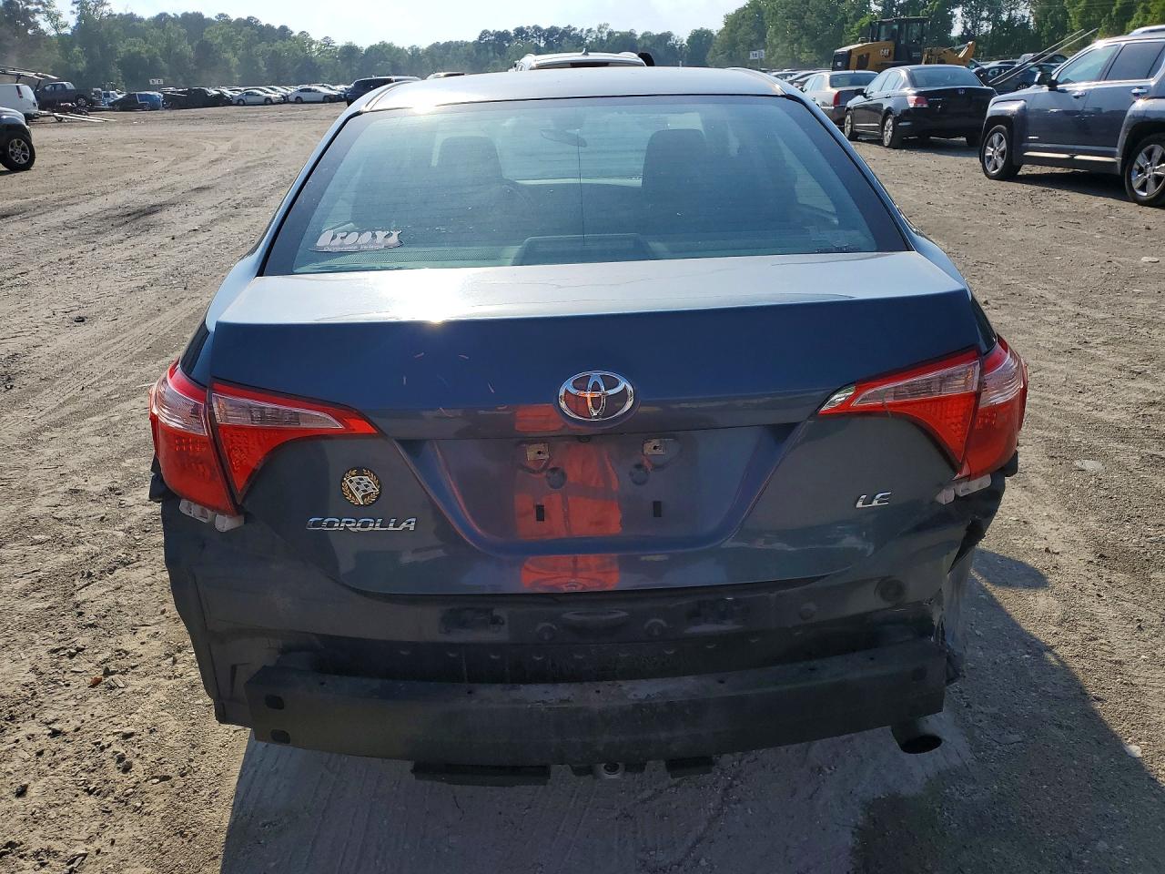 2017 TOYOTA COROLLA LE photo 6