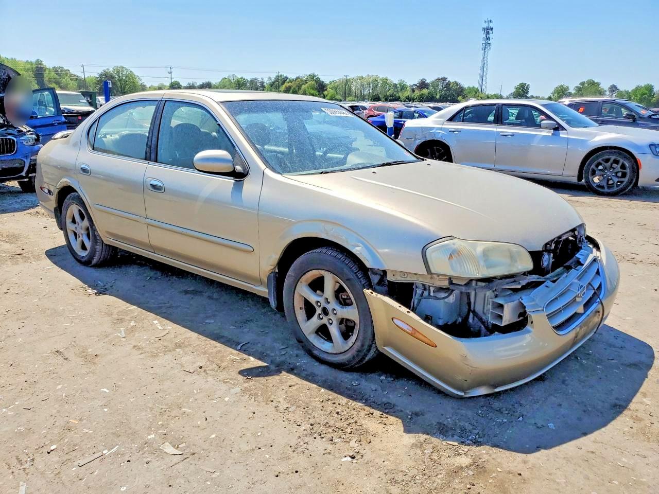 2000 NISSAN MAXIMA GXE photo 10