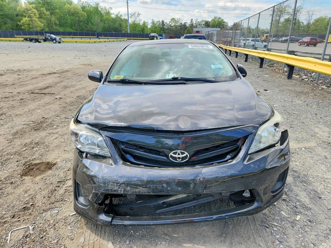 2012 TOYOTA COROLLA LE photo 9