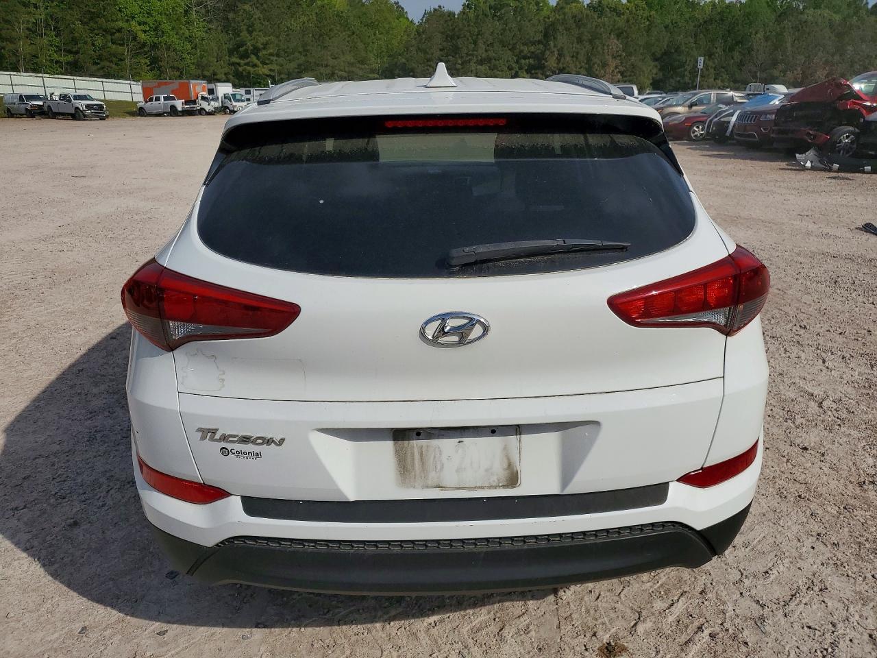 2018 HYUNDAI TUCSON SEL photo 11