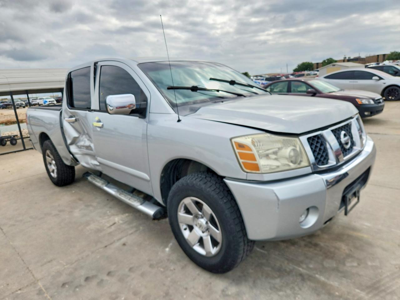 2006 NISSAN TITAN XE FFV photo 4