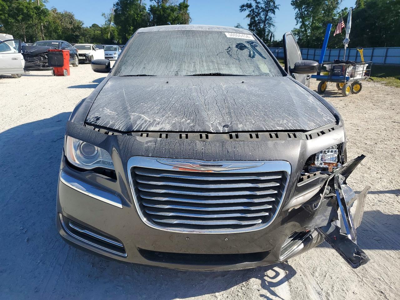 2014 CHRYSLER 300 photo 9