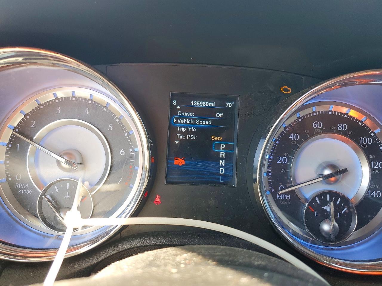2014 CHRYSLER 300 photo 17