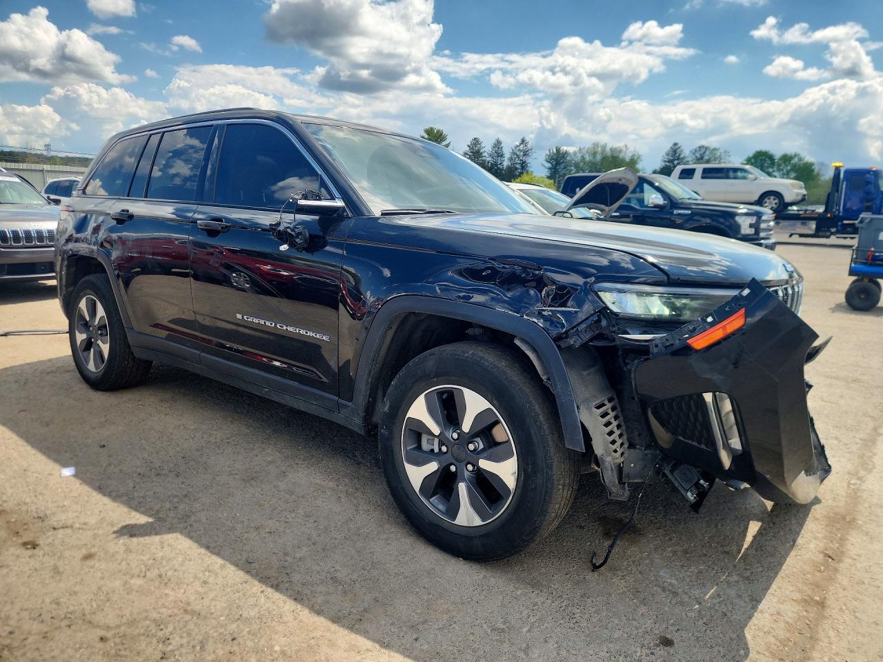2023 JEEP GRAND CHEROKEE LIMITED 4XE photo 7