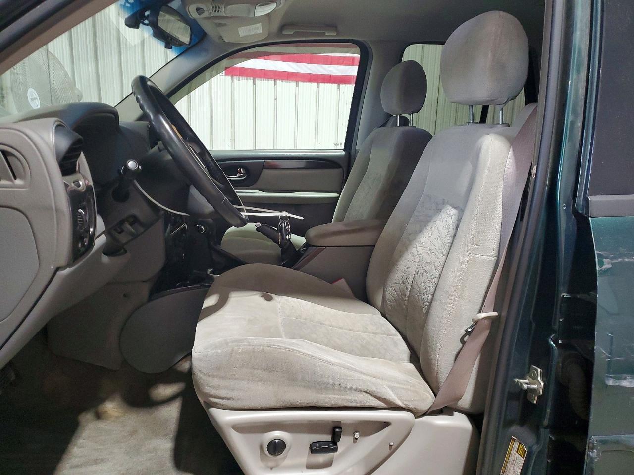 2005 GMC ENVOY photo 13