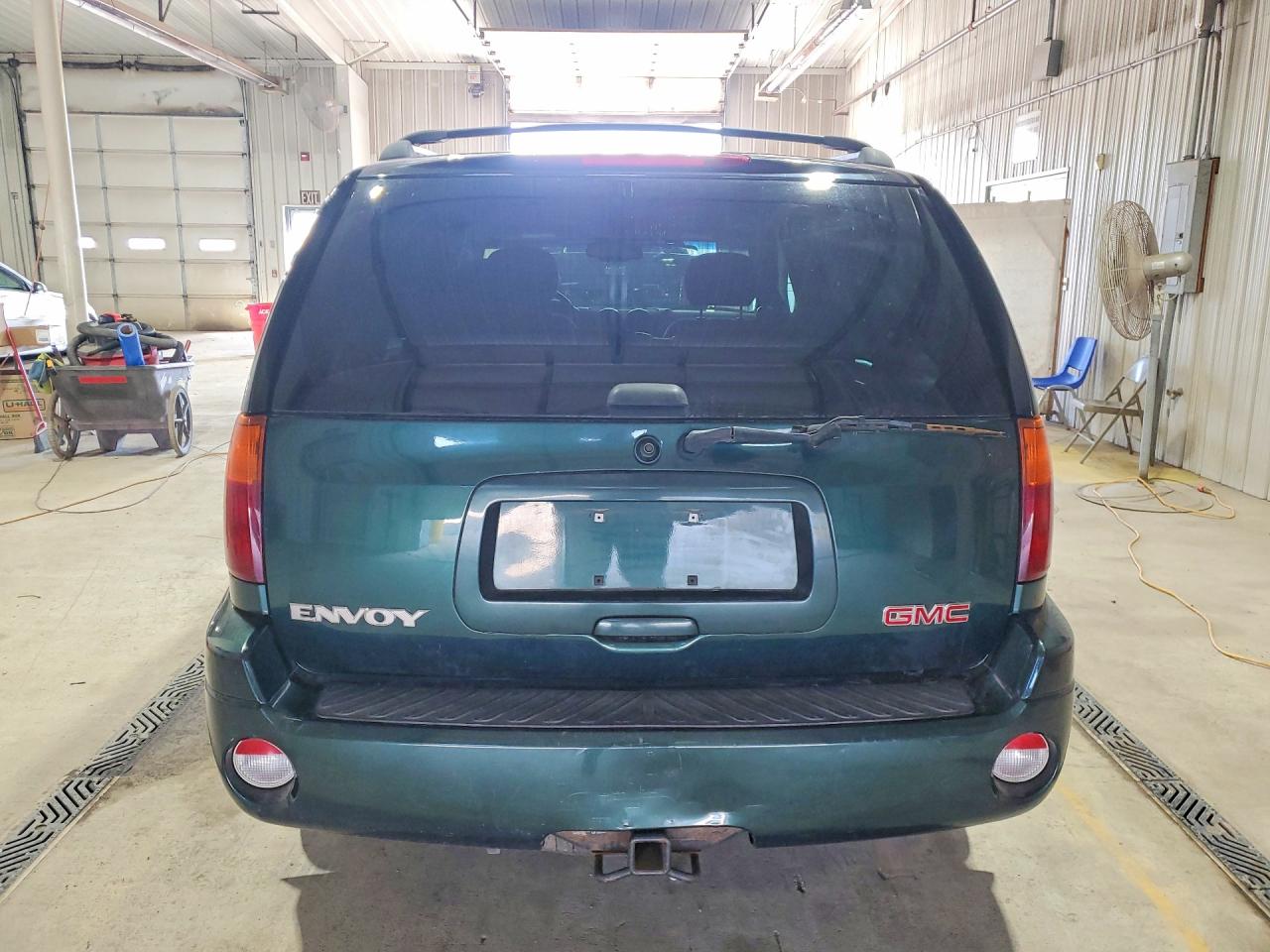 2005 GMC ENVOY photo 11