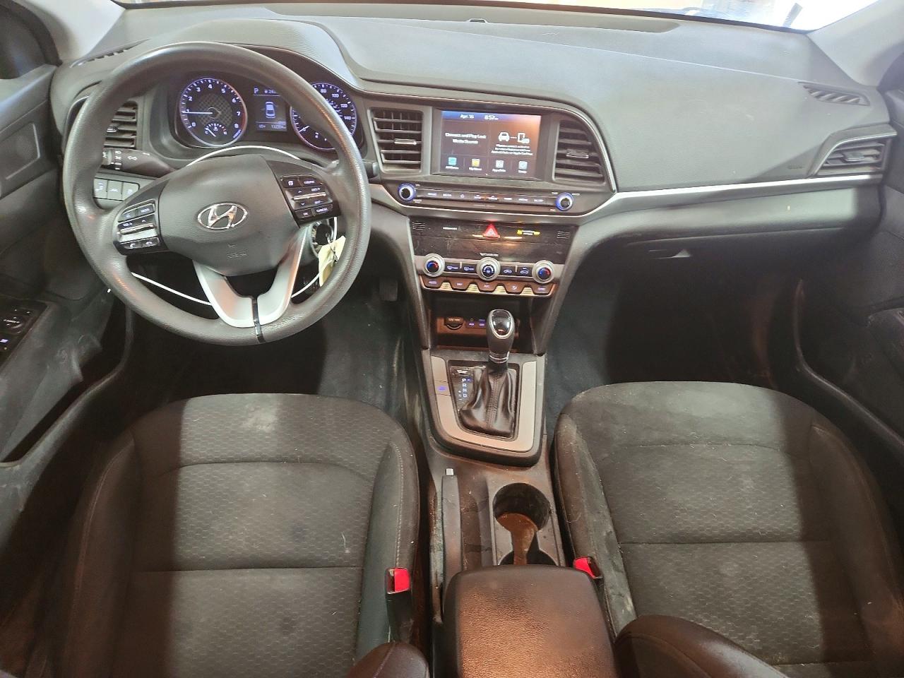 2020 HYUNDAI ELANTRA SEL photo 22