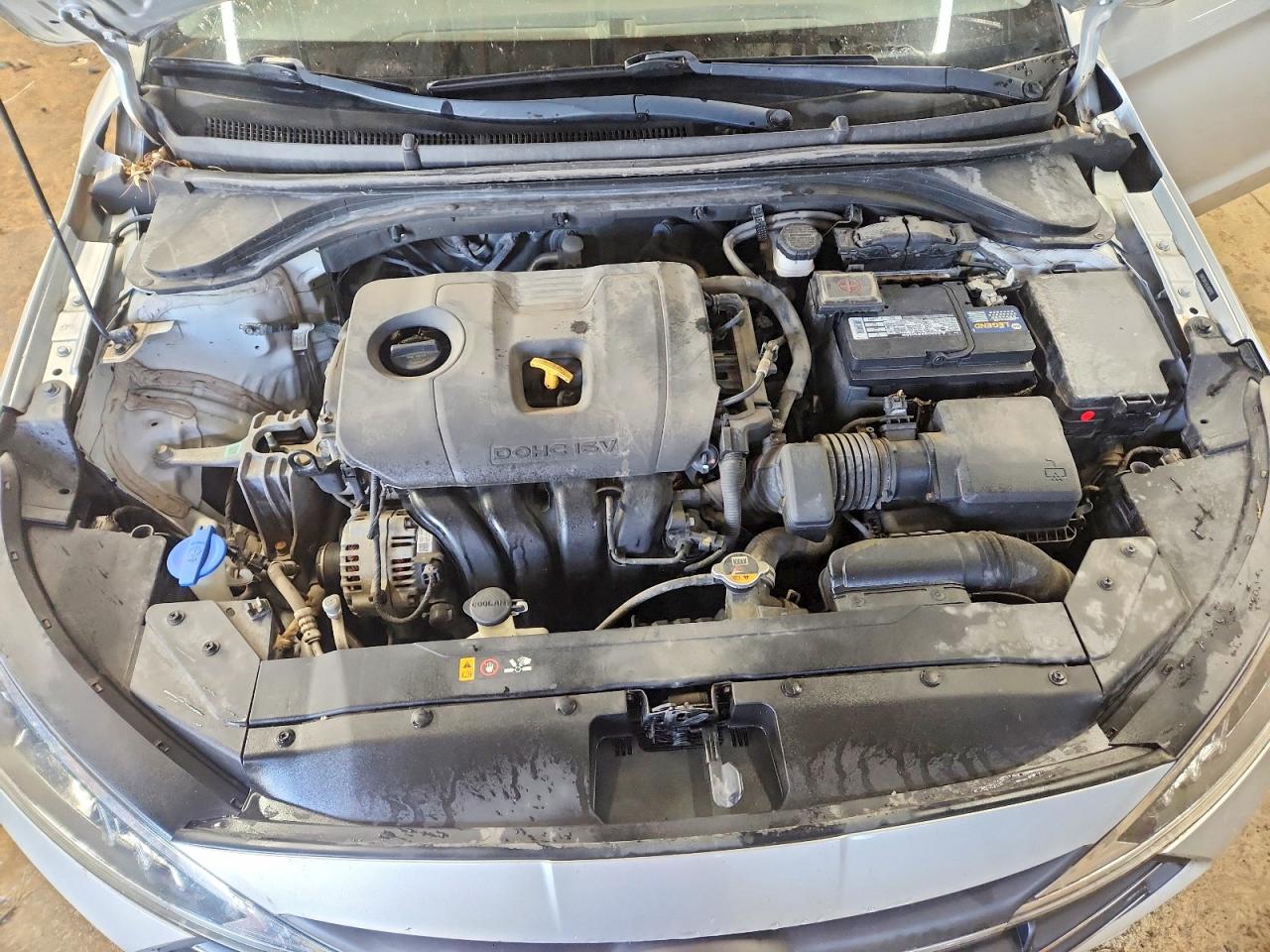 2020 HYUNDAI ELANTRA SEL photo 31